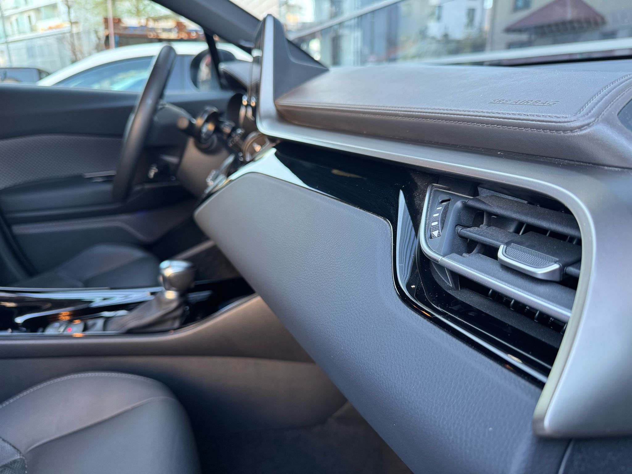 Toyota C-HR Classy Hybrid - imagine 21