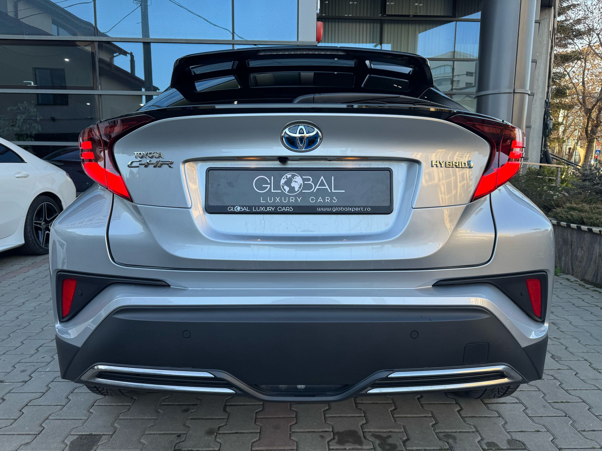 Toyota C-HR Classy Hybrid - imagine 9