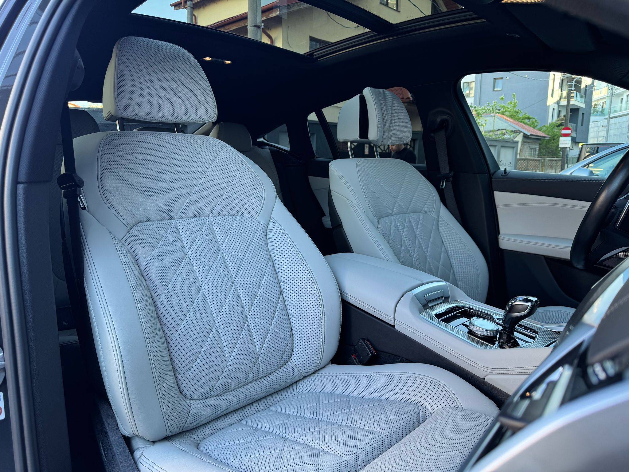 BMW X6 3.0d M-Sport xDrive - imagine 24