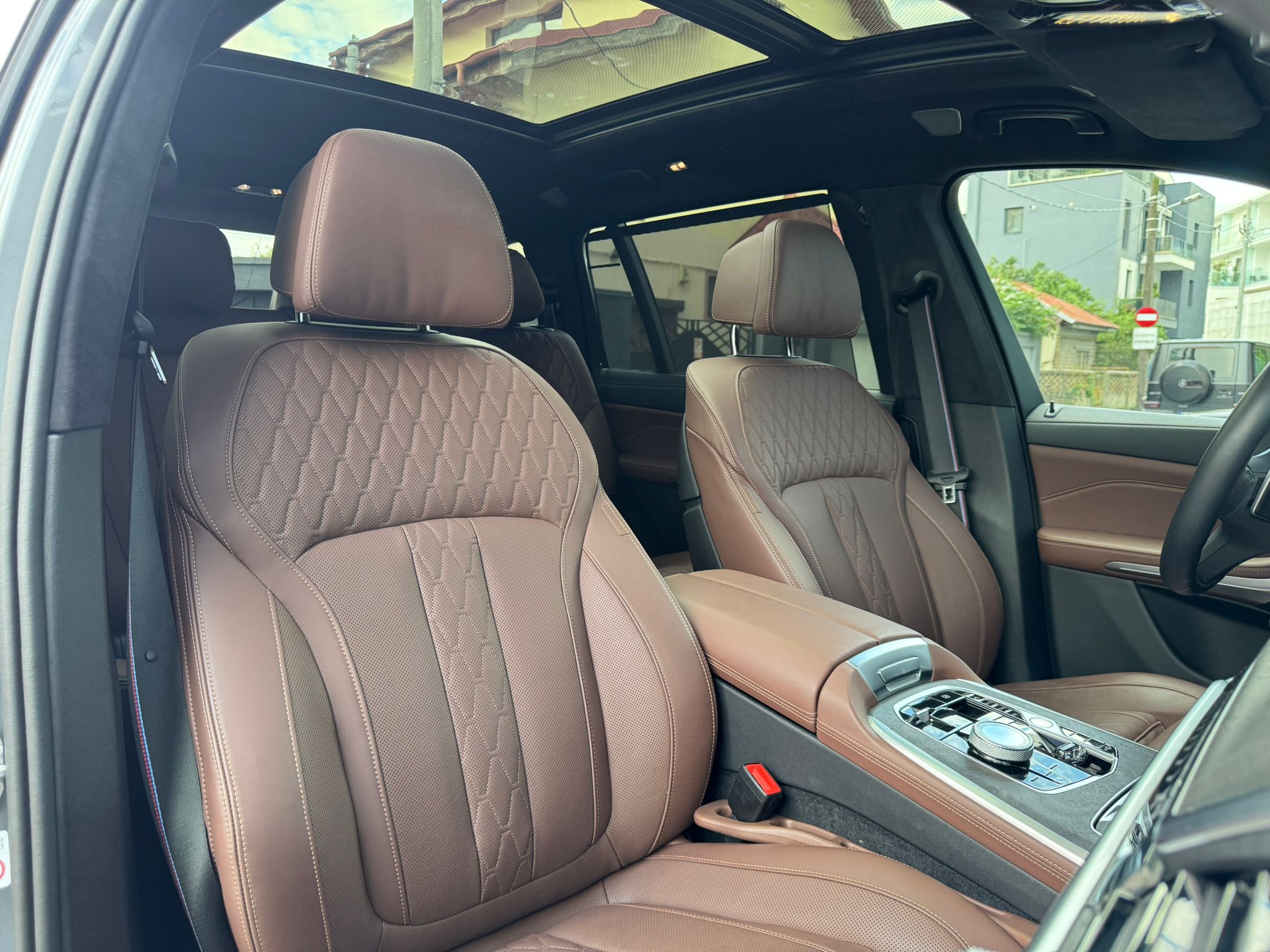 BMW X7 40i xDrive M-Sport - imagine 22