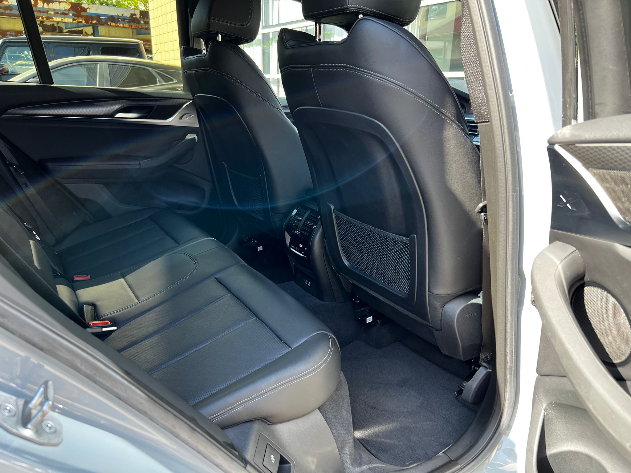 BMW X3 2.0d M-Sport xDrive - imagine 25