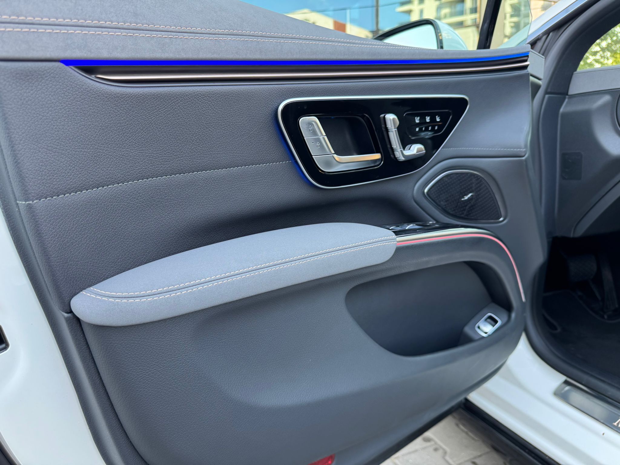 Mercedes-Benz EQS 450+ - imagine 12