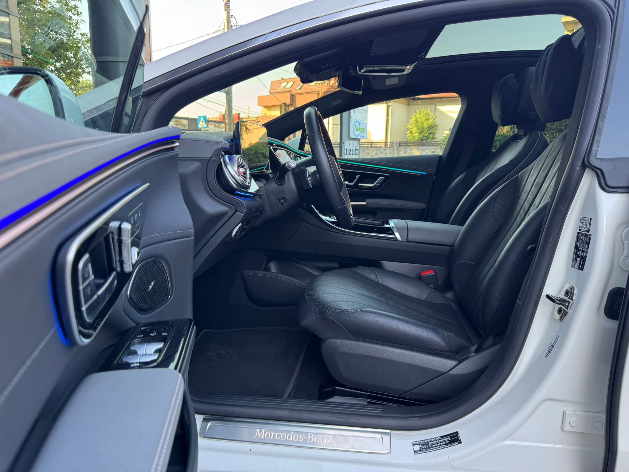 Mercedes-Benz EQS 450+ - imagine 11
