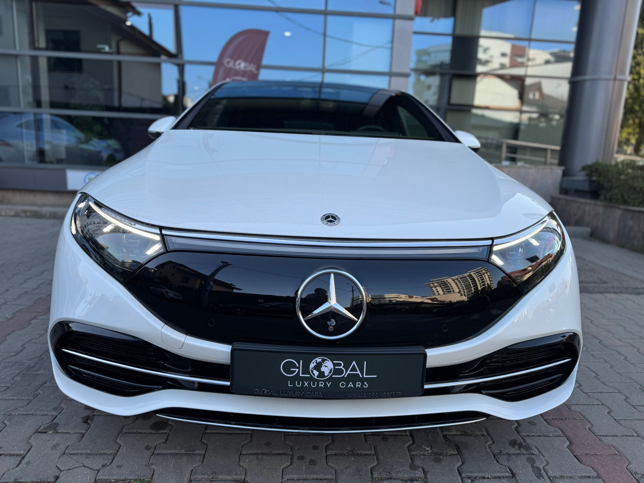 Mercedes-Benz EQS 450+ - imagine 2