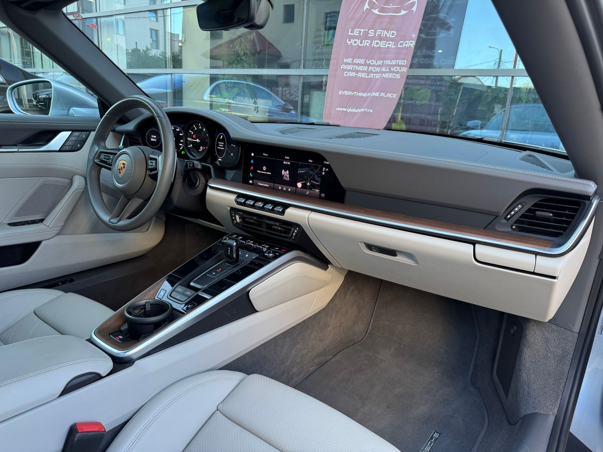 Porsche 911 Carrera Cabriolet PDK - imagine 29