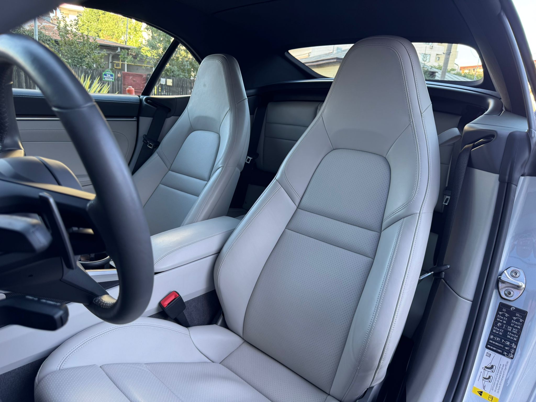 Porsche 911 Carrera Cabriolet PDK - imagine 3