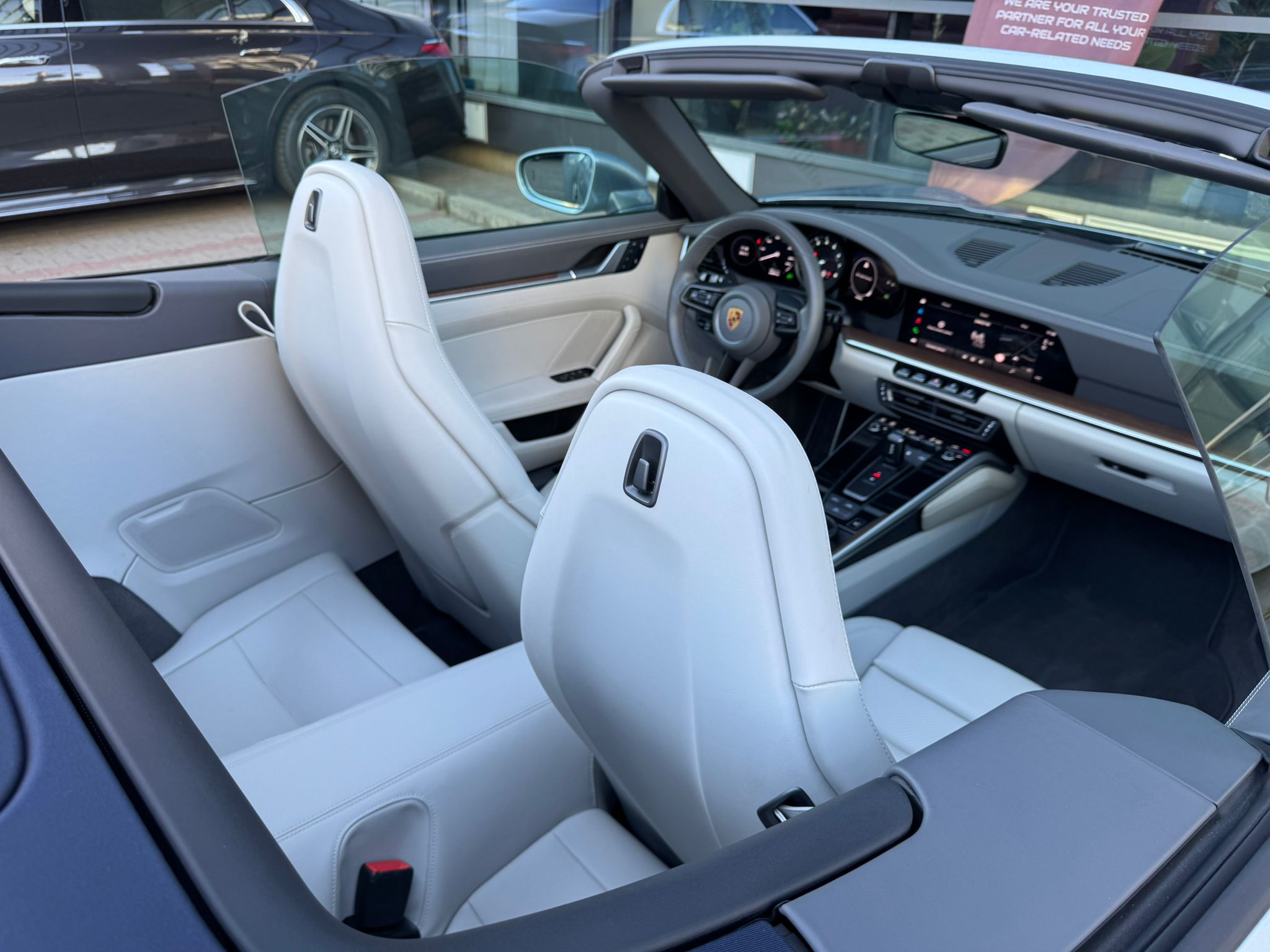 Porsche 911 Carrera Cabriolet PDK - imagine 34