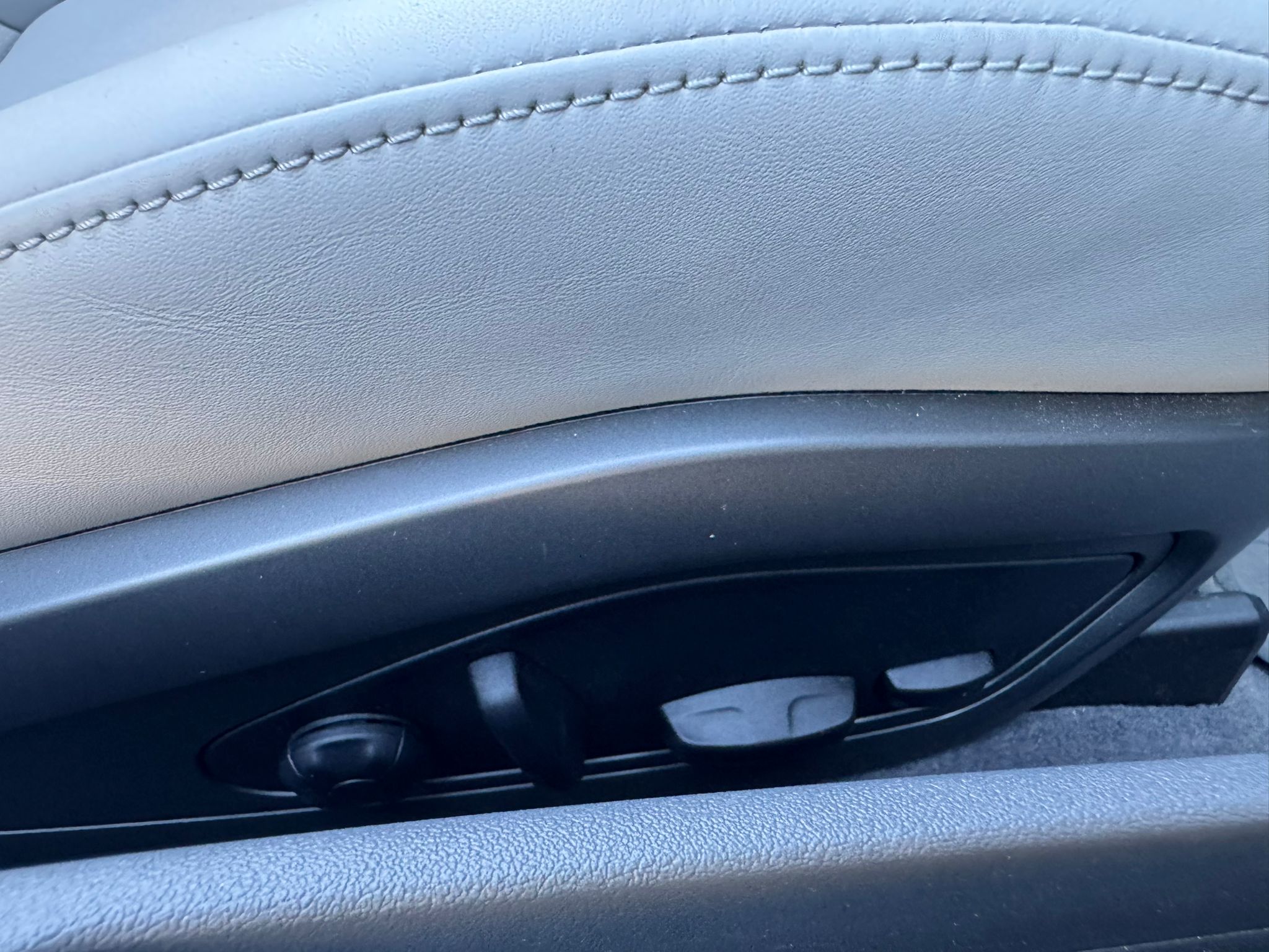 Porsche 911 Carrera Cabriolet PDK - imagine 35