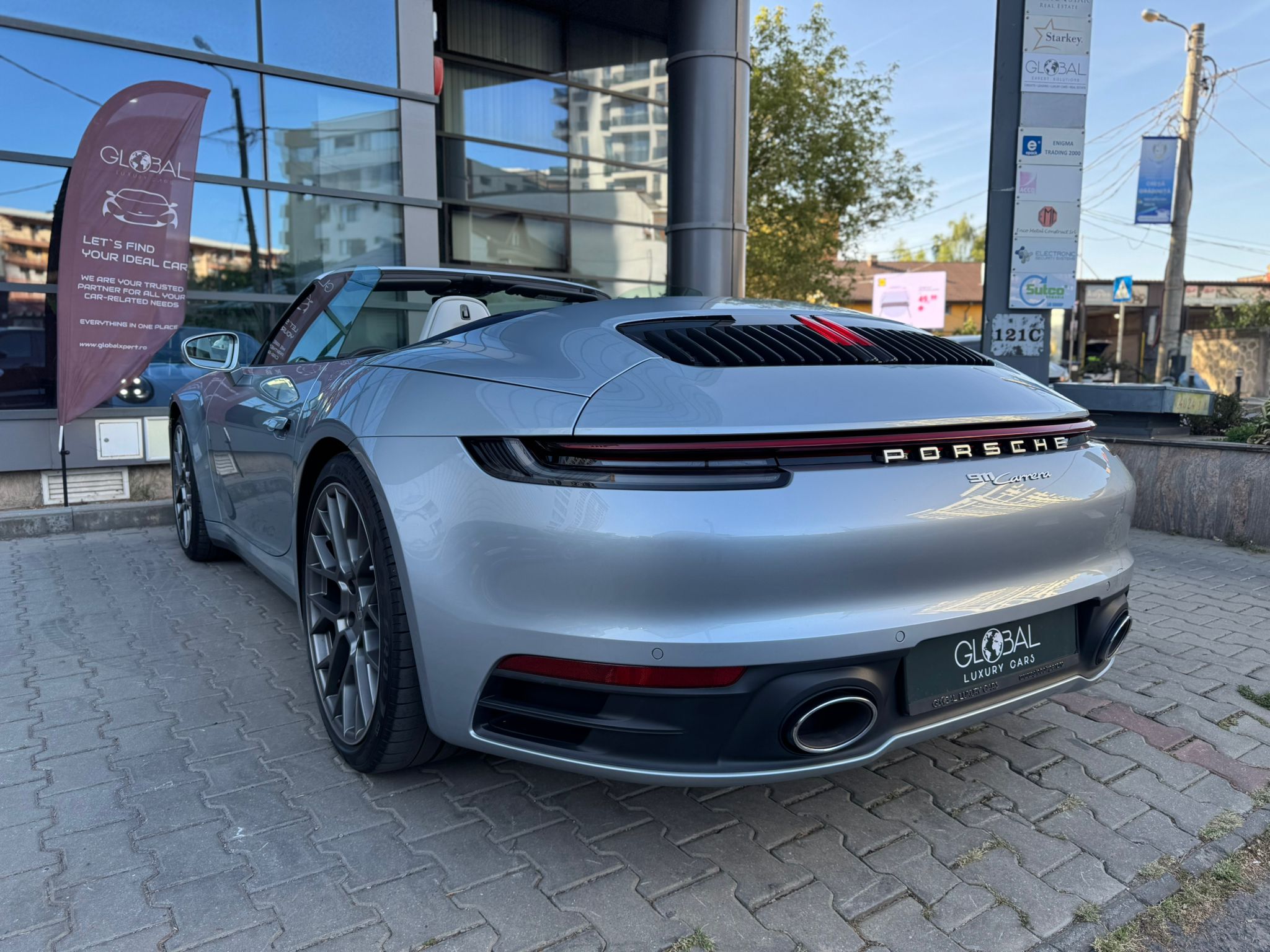 Porsche 911 Carrera Cabriolet PDK - imagine 16