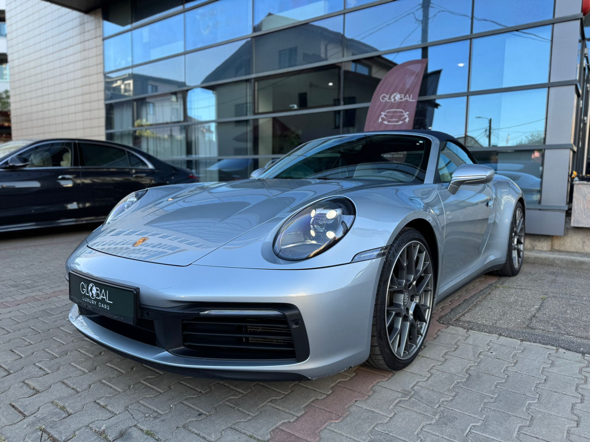 Porsche 911 Carrera Cabriolet PDK - imagine 10