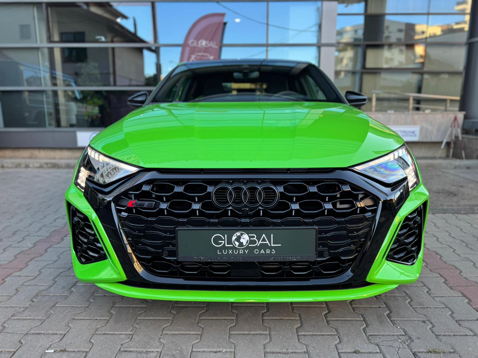 Audi RS3 2.5 TFSI Quattro S-Tronic - imagine 2