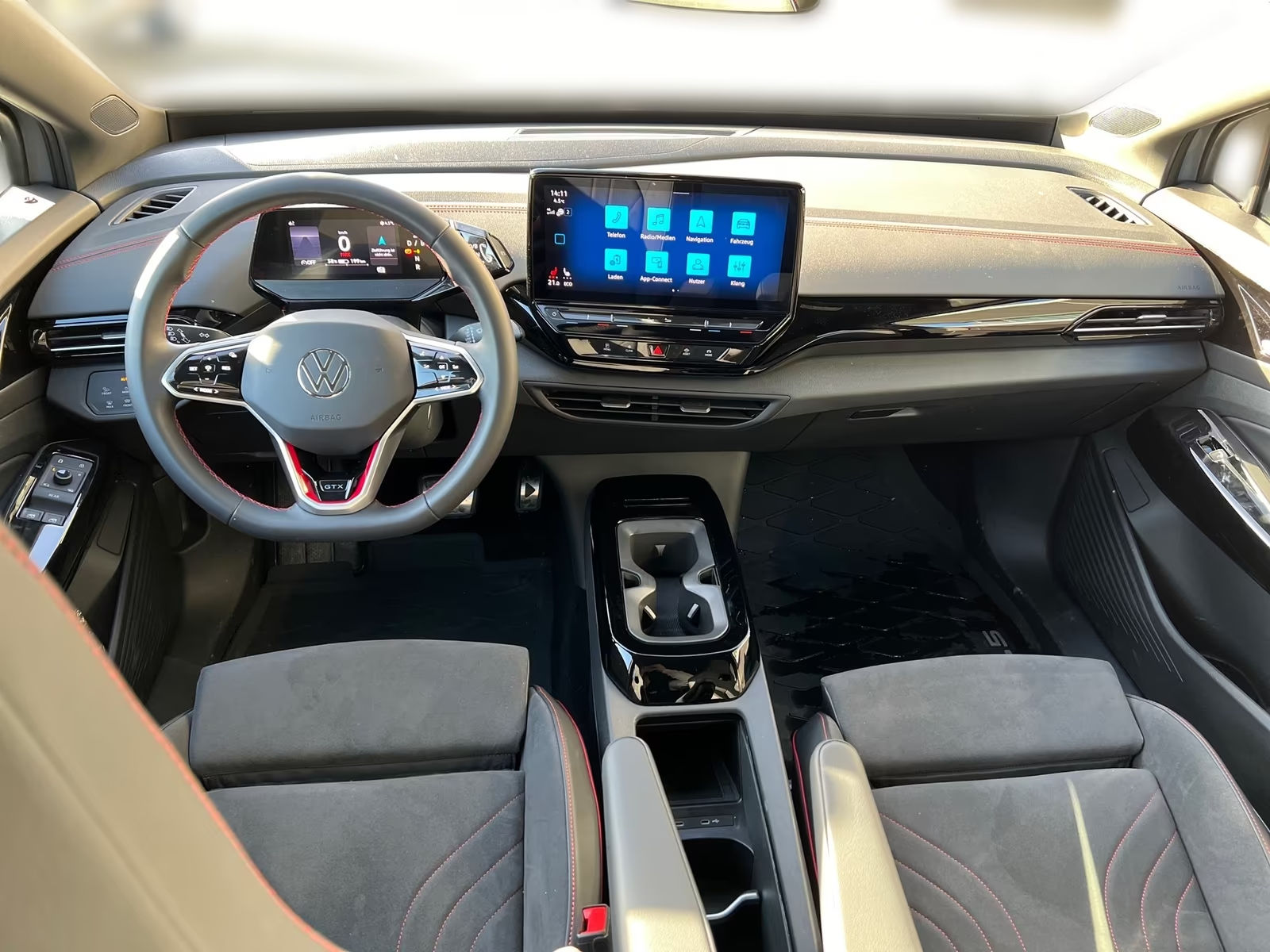 Volkswagen ID.5 GTX - imagine 13