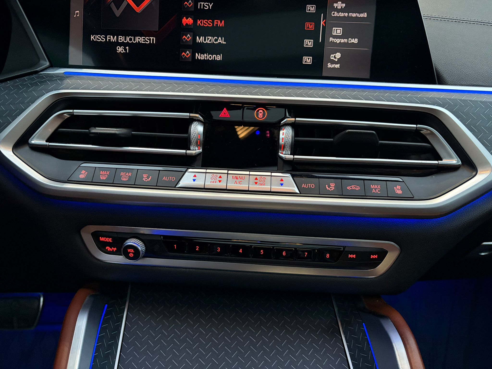 BMW X6 3.0d xDrive M-Sport - imagine 19