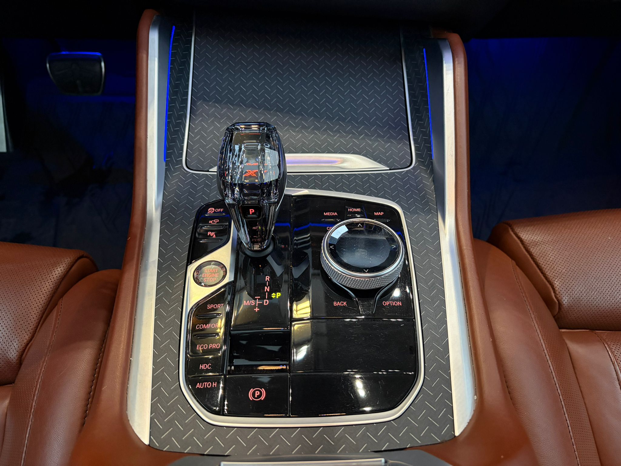 BMW X6 3.0d xDrive M-Sport - imagine 18