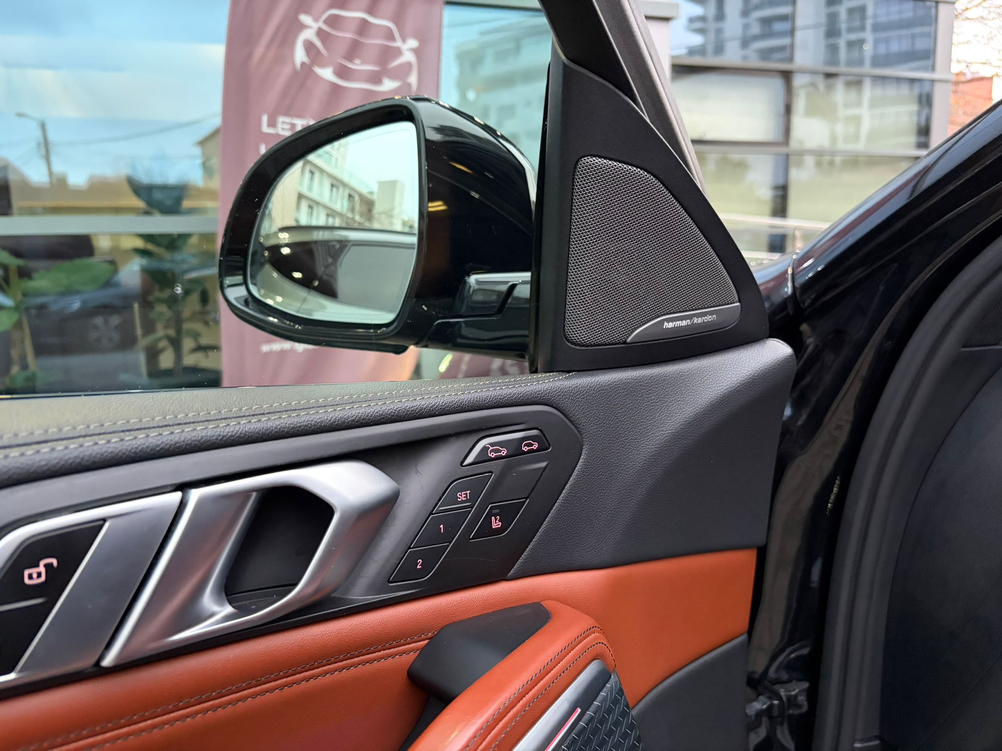 BMW X6 3.0d xDrive M-Sport - imagine 13