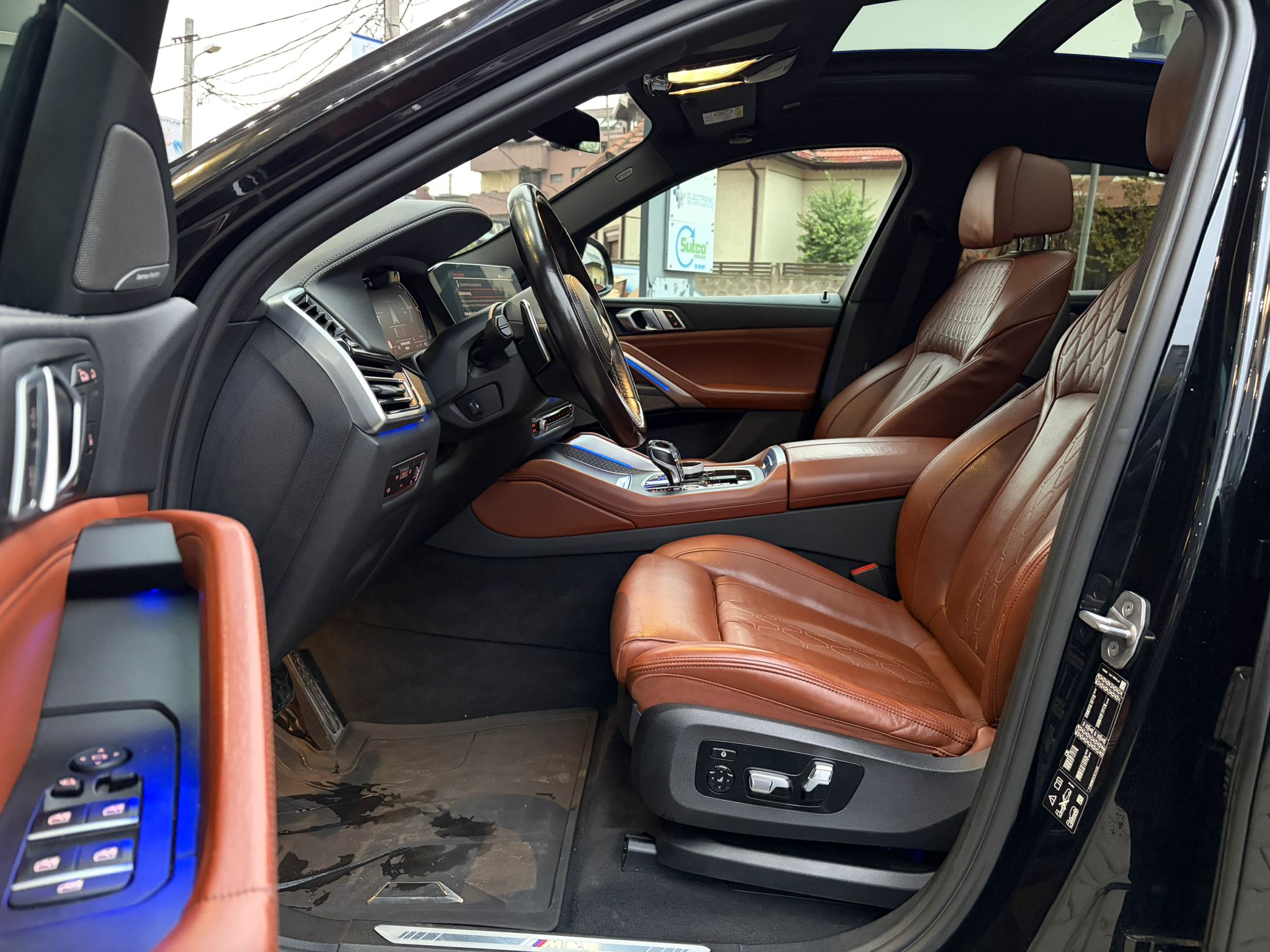 BMW X6 3.0d xDrive M-Sport - imagine 12