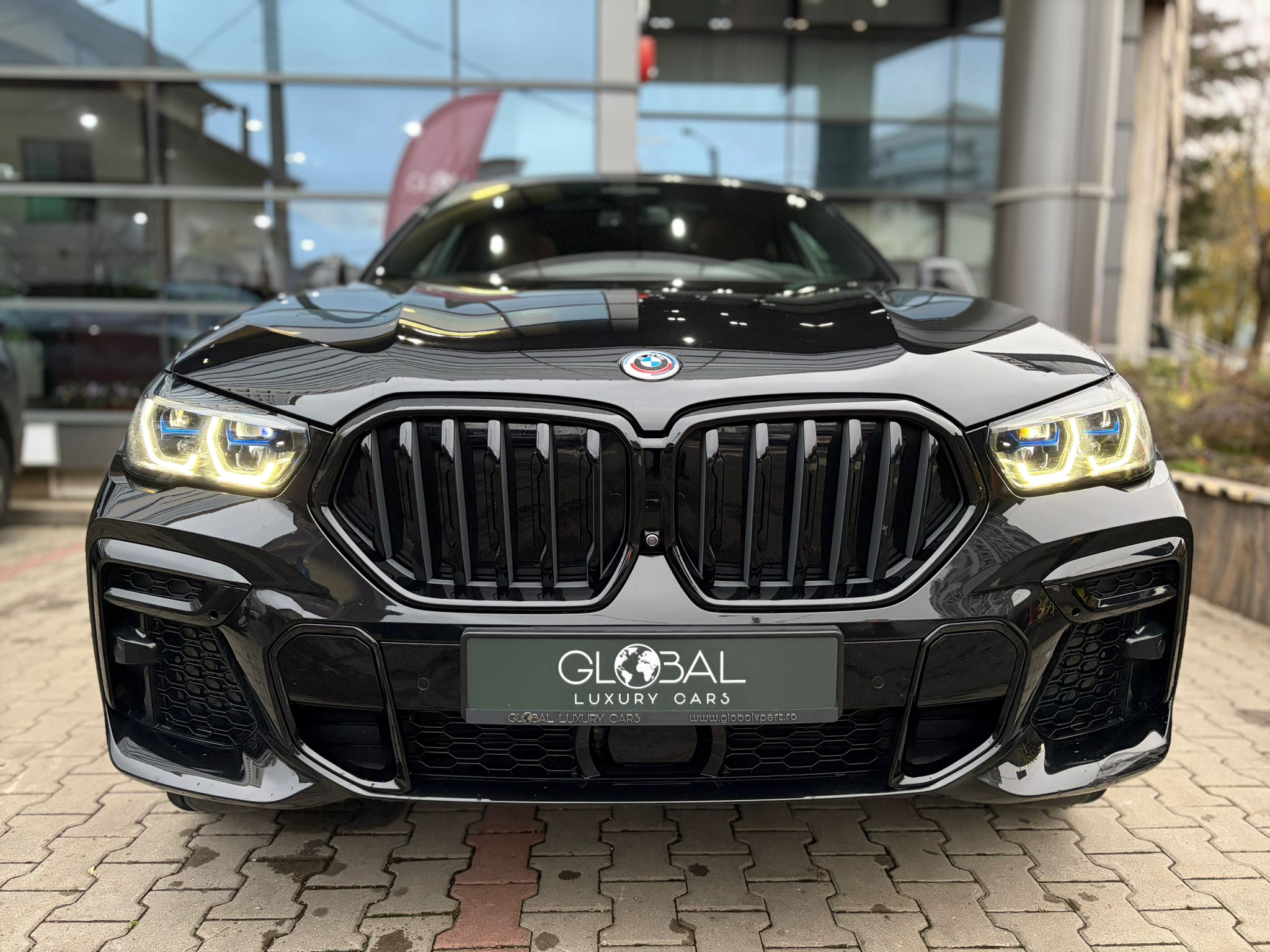 BMW X6 3.0d xDrive M-Sport - imagine 2