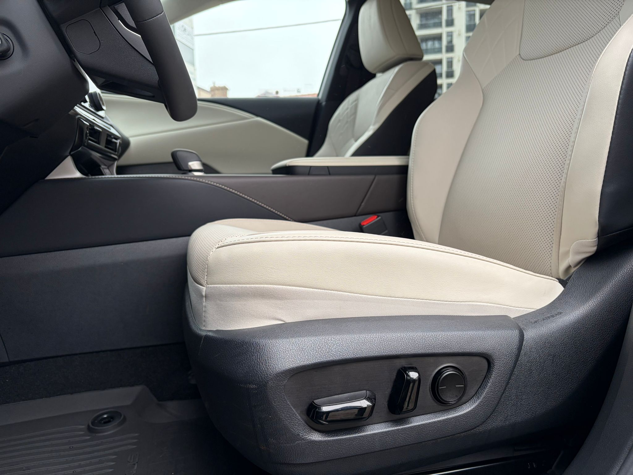 Lexus RX 450 H E-Four Business Line - imagine 13