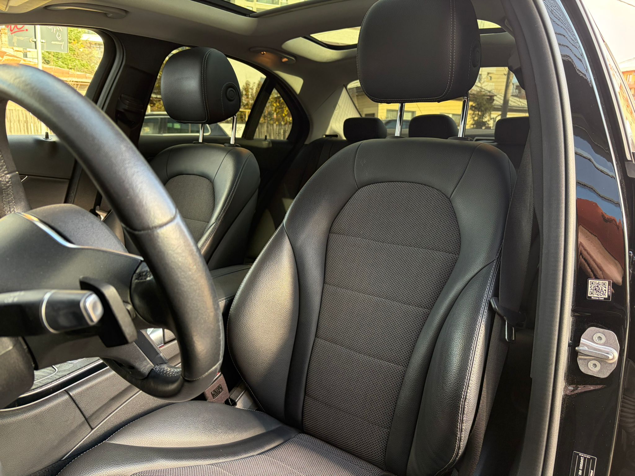 Mercedes-Benz C200 d - imagine 3