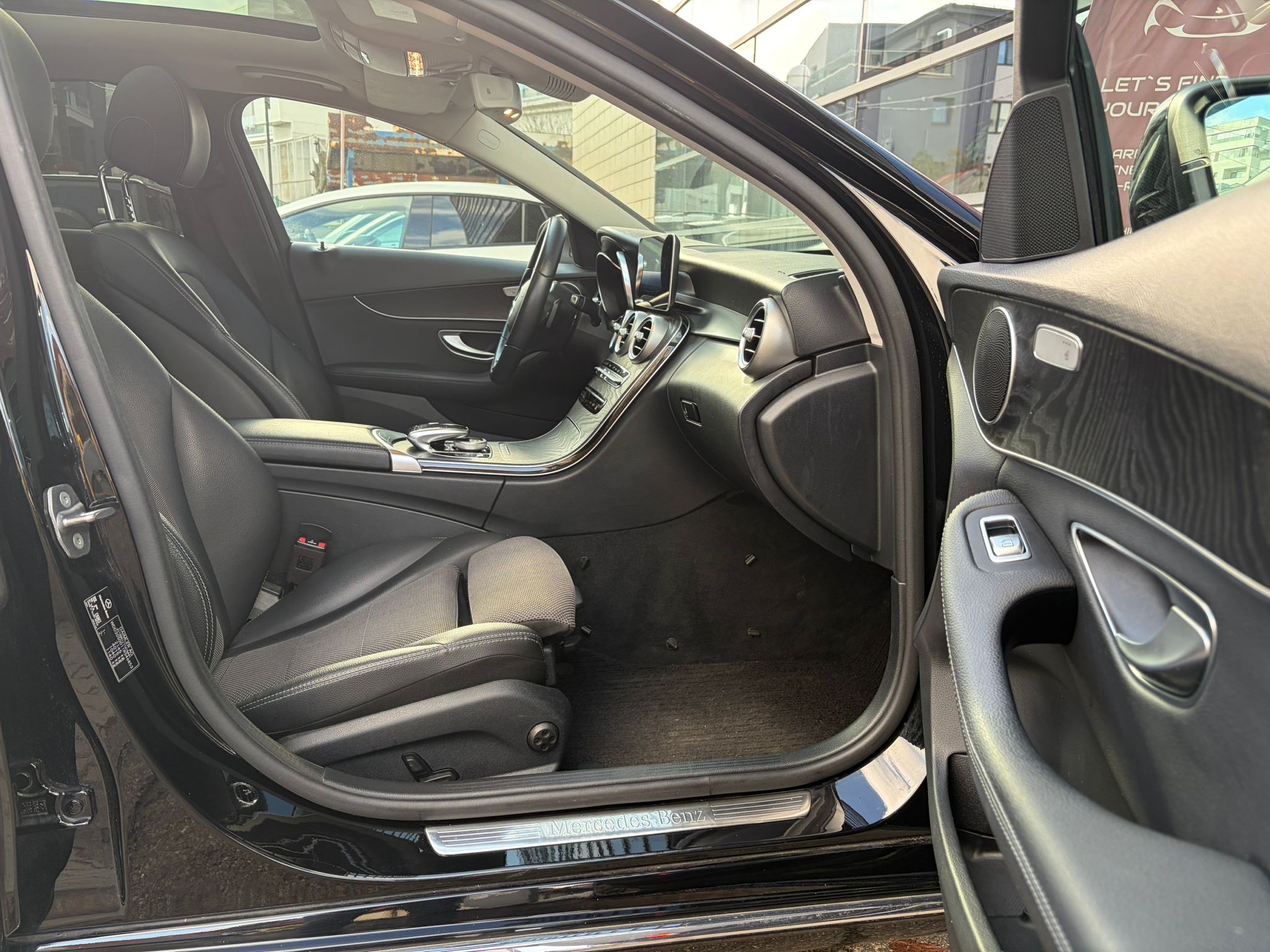 Mercedes-Benz C200 d - imagine 22