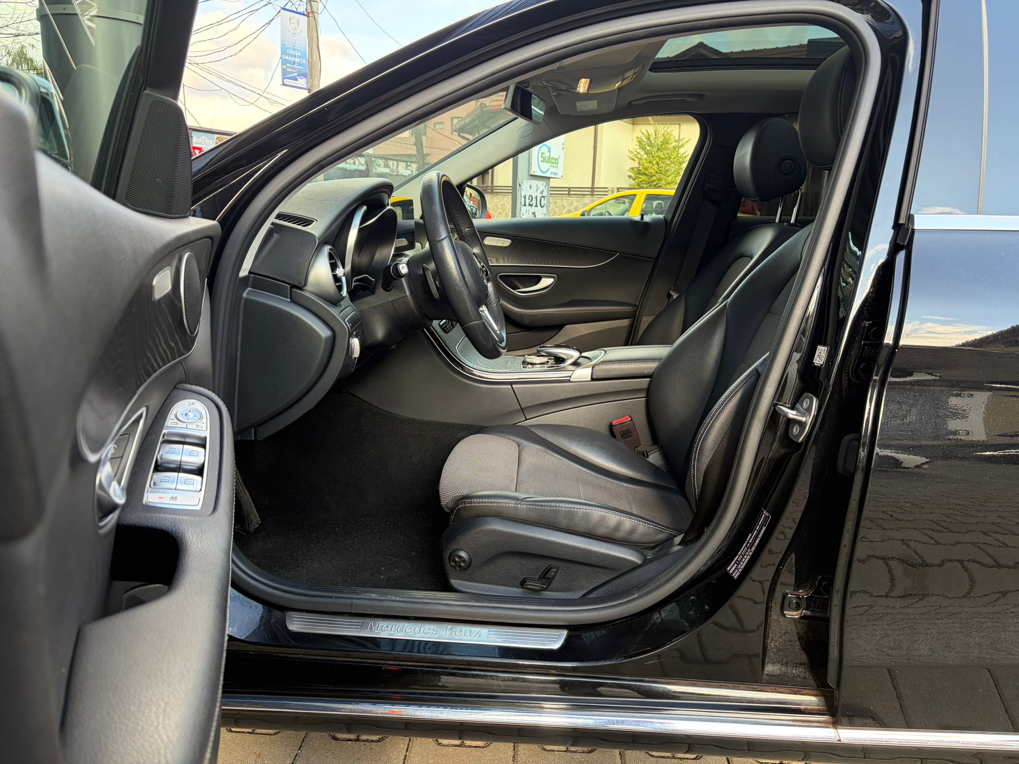 Mercedes-Benz C200 d - imagine 13