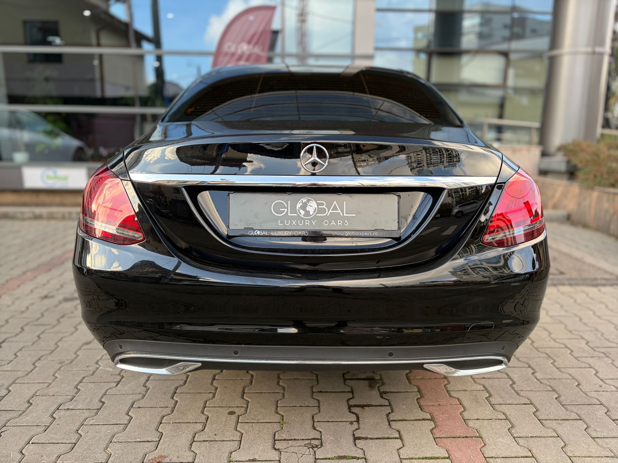 Mercedes-Benz C200 d - imagine 9