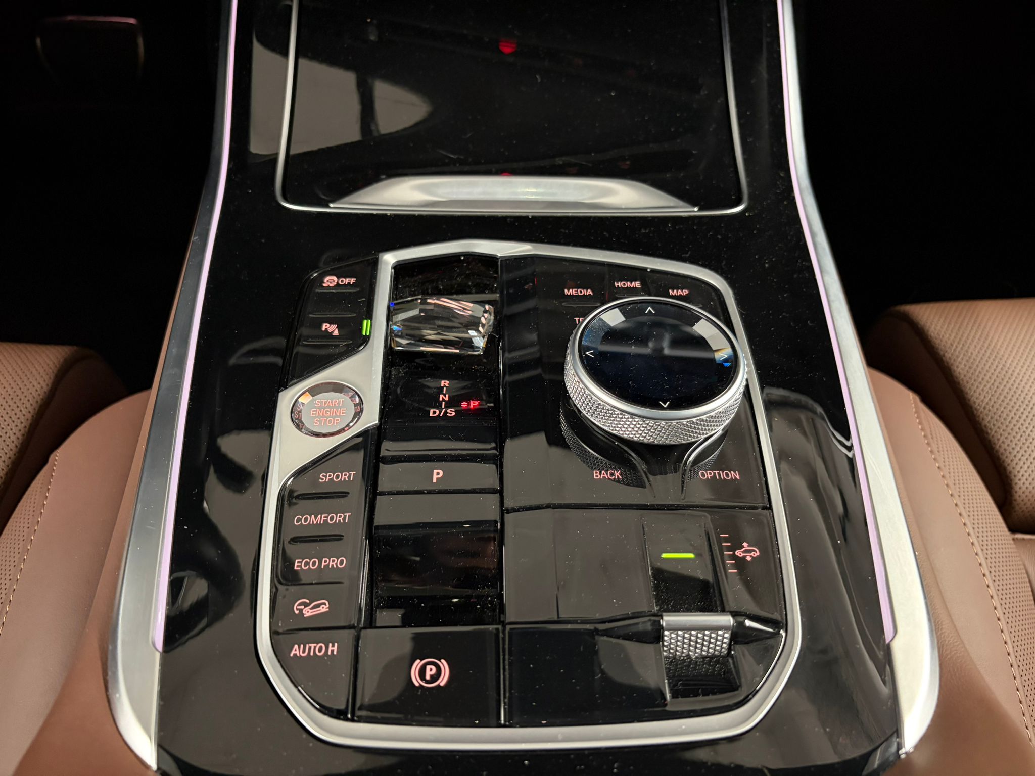 BMW X7 4.0d xDrive M-Sport - imagine 20