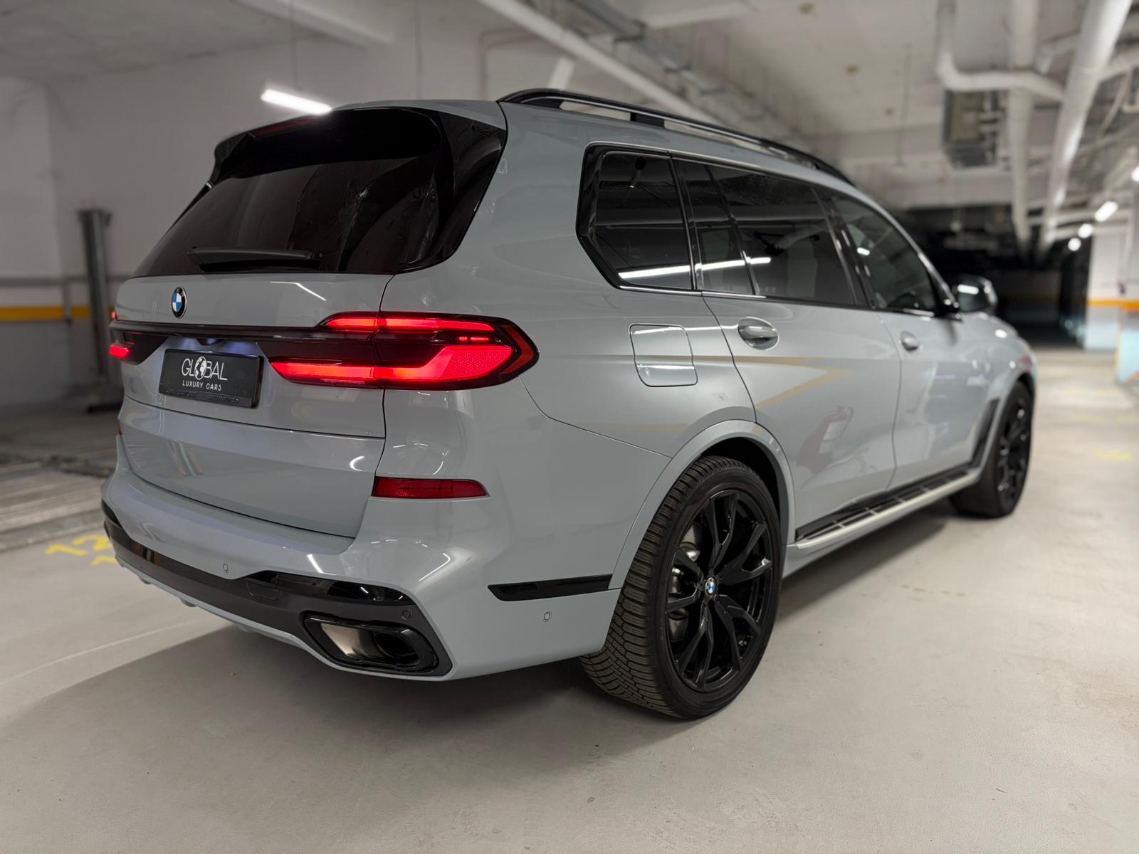 BMW X7 4.0d xDrive M-Sport - imagine 9